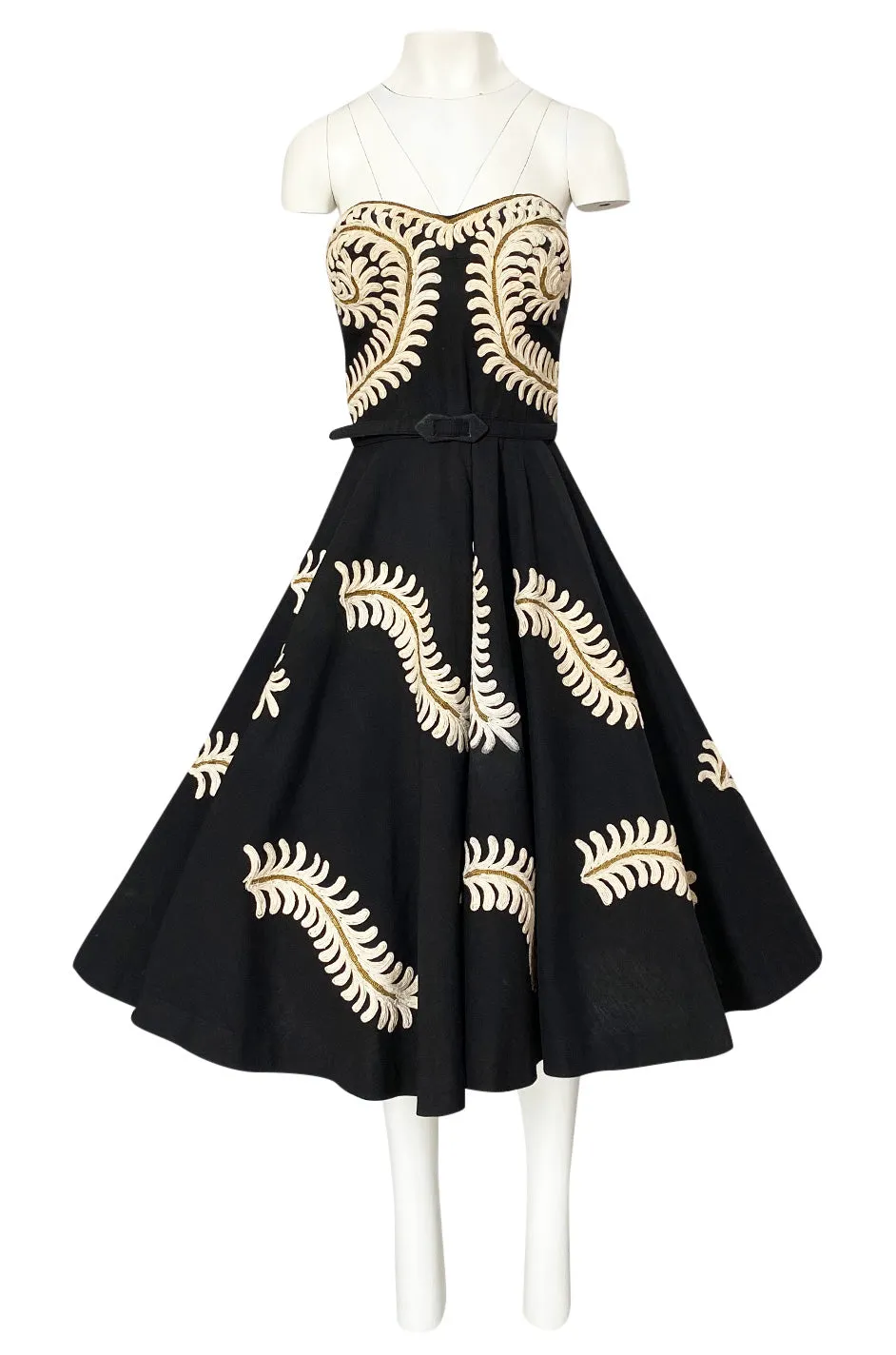 1950s Heavy Cotton / Canvas Strapless Dress  w Hand Applied Cord Applique