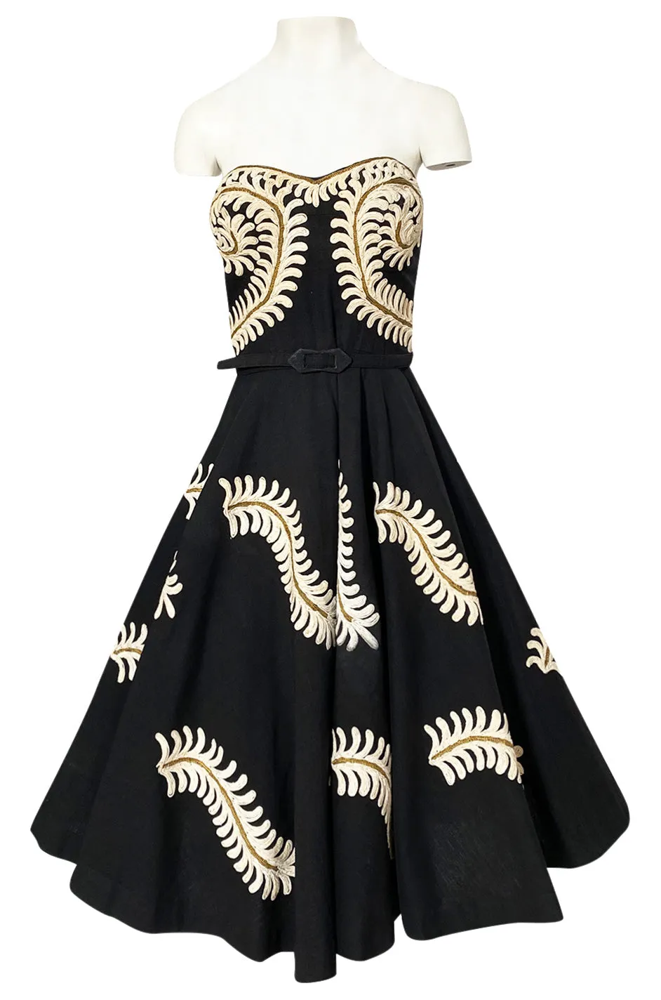 1950s Heavy Cotton / Canvas Strapless Dress  w Hand Applied Cord Applique
