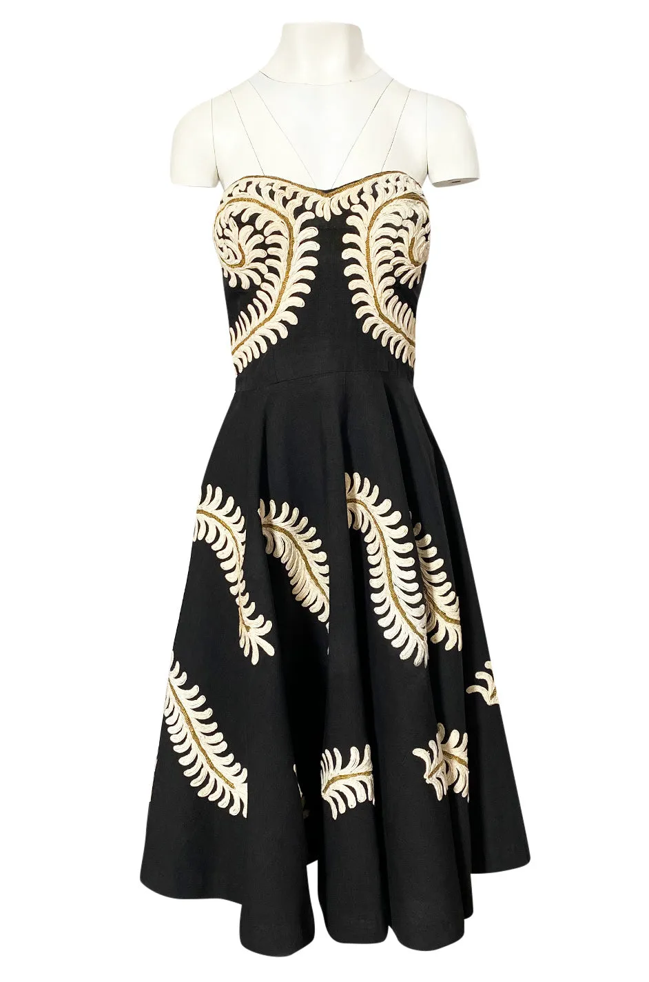 1950s Heavy Cotton / Canvas Strapless Dress  w Hand Applied Cord Applique