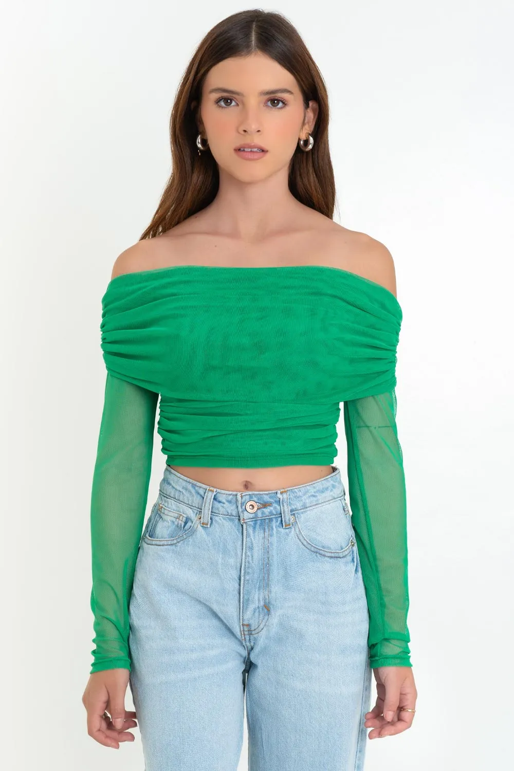 Crop top de mesh con plisados manga larga