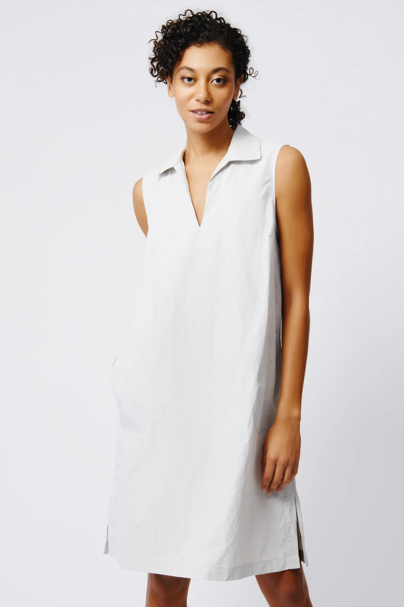Eden Sleeveless Collared V Dress - Stone