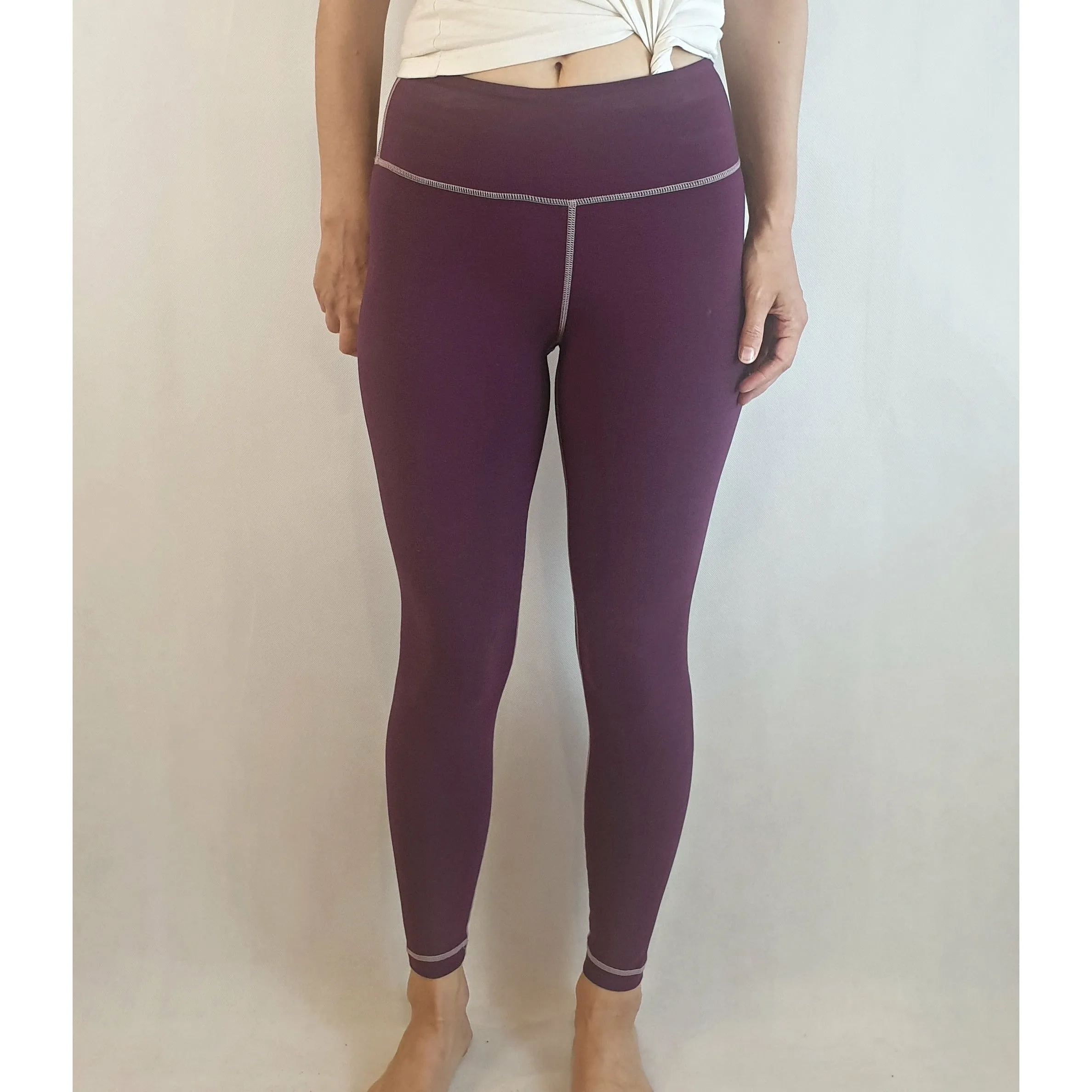 Gorman purple yoga pants / running pants size 6 (fits 6-8)