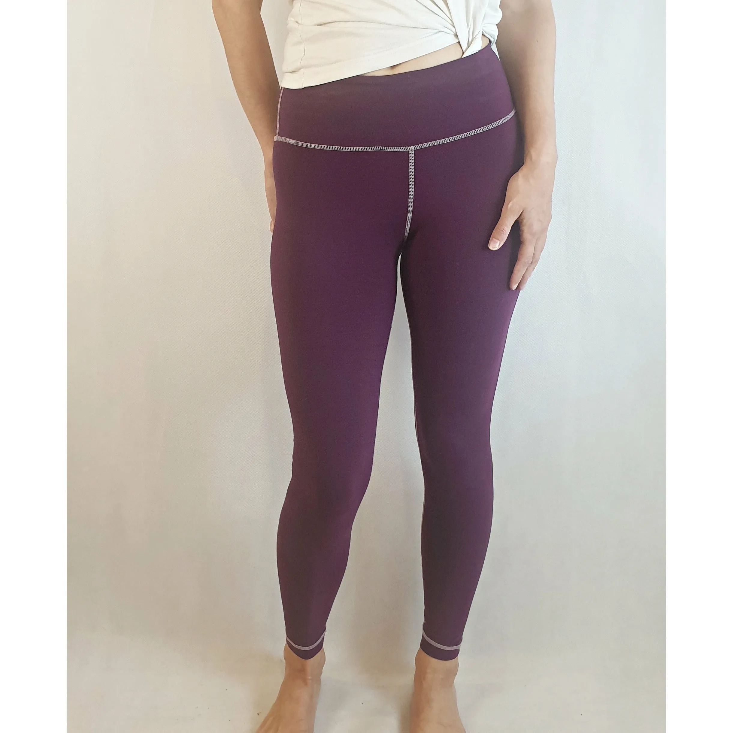Gorman purple yoga pants / running pants size 6 (fits 6-8)