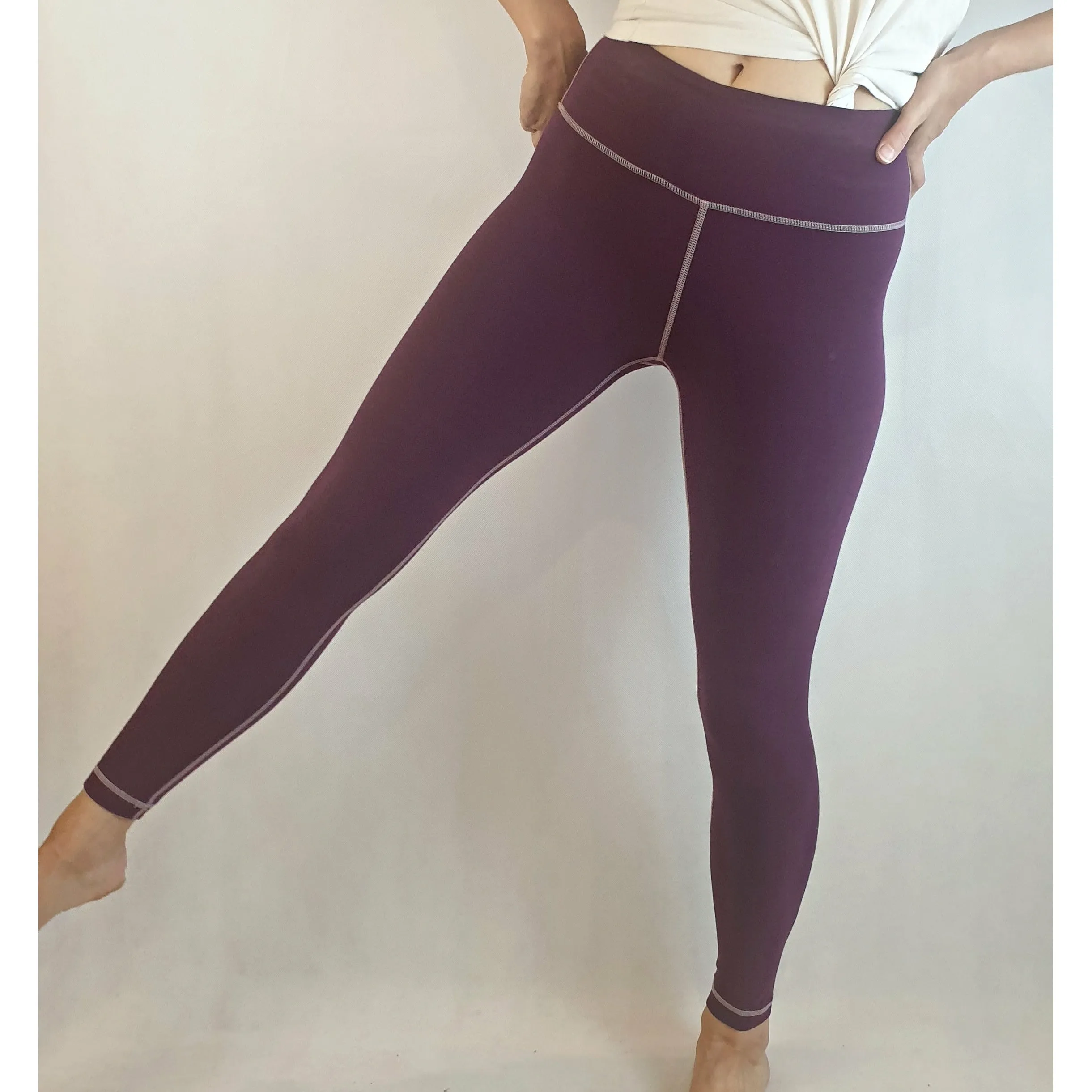 Gorman purple yoga pants / running pants size 6 (fits 6-8)