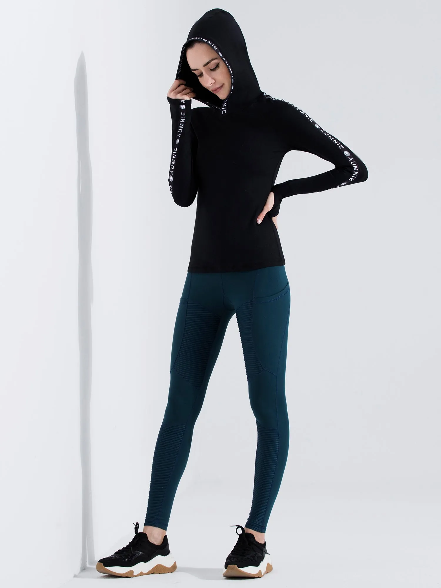 HOODED LOGO TOP, BLACK
