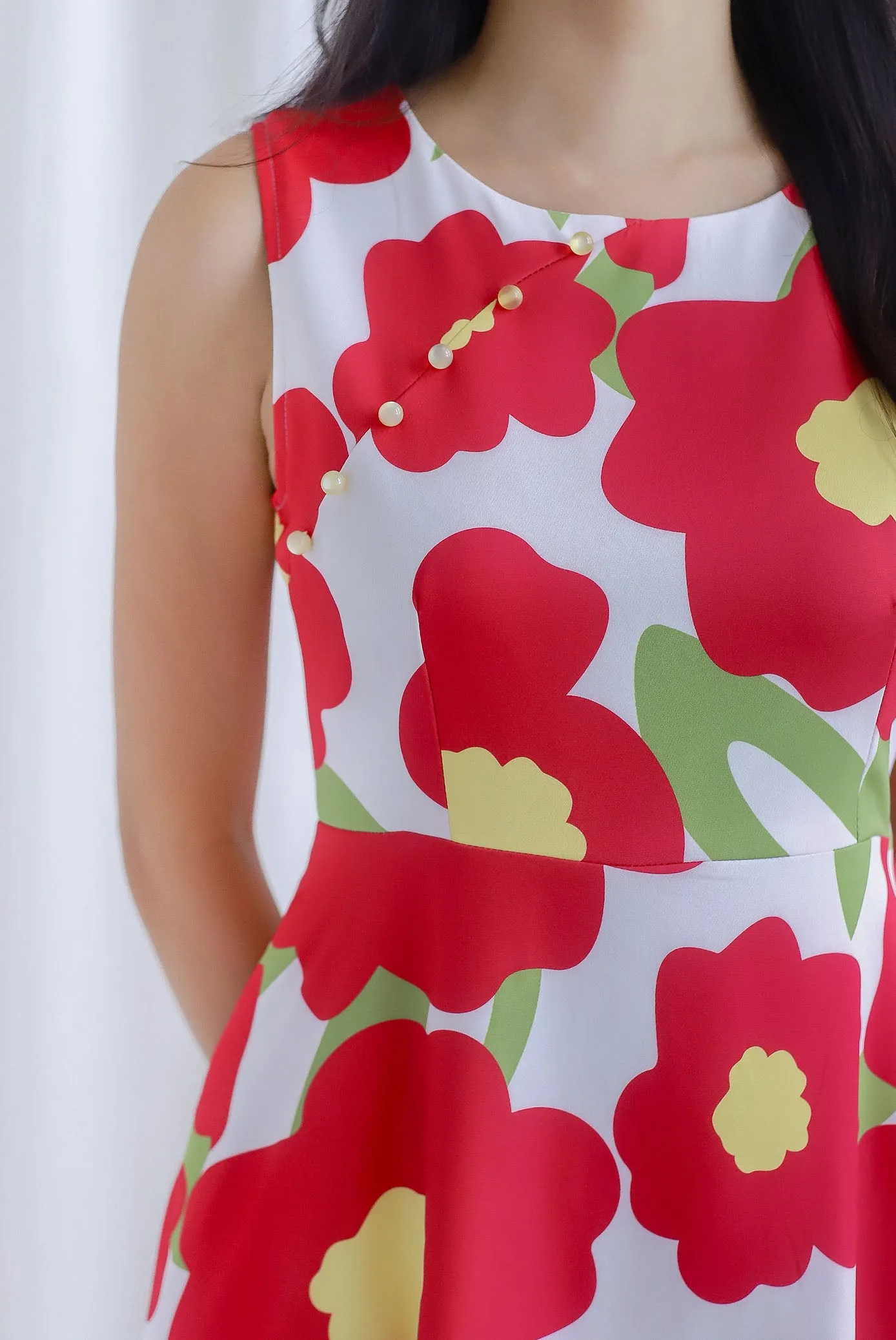 Jennett Oriental Pearl Buttons Floral Dress In Red