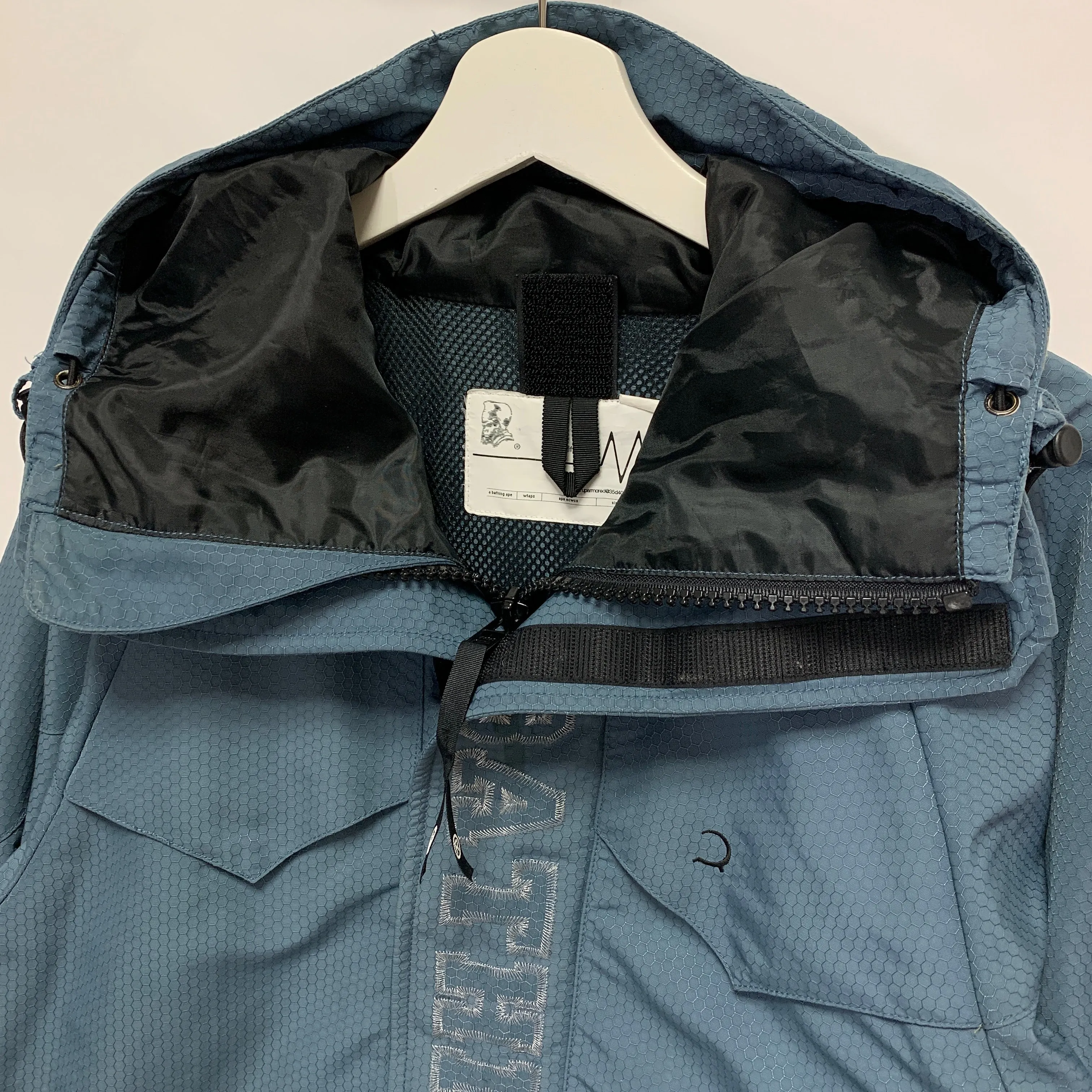 [L] A Bathing Ape Bape x WTAPS Vintage Ripstop Snowboard Jacket Blue
