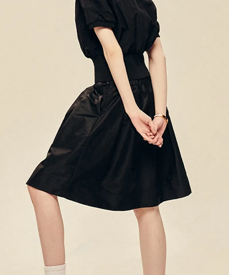 LE SONNET New Pocket Volume Skirt - Black