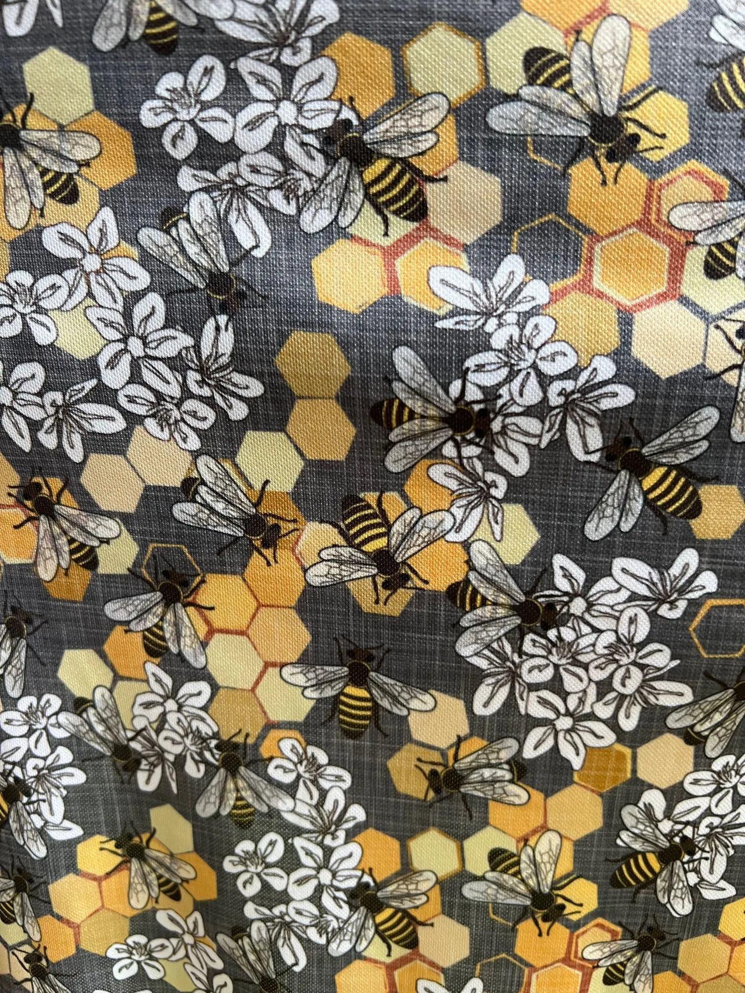 Reign Vermont Adventure Skirt in Save the Bees