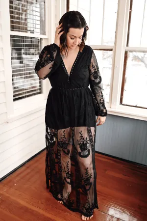 Sierra Lace Maxi Dress *FINAL SALE*