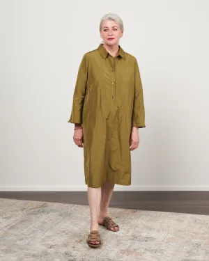 sporty dress with buttons and polo collar - lentil