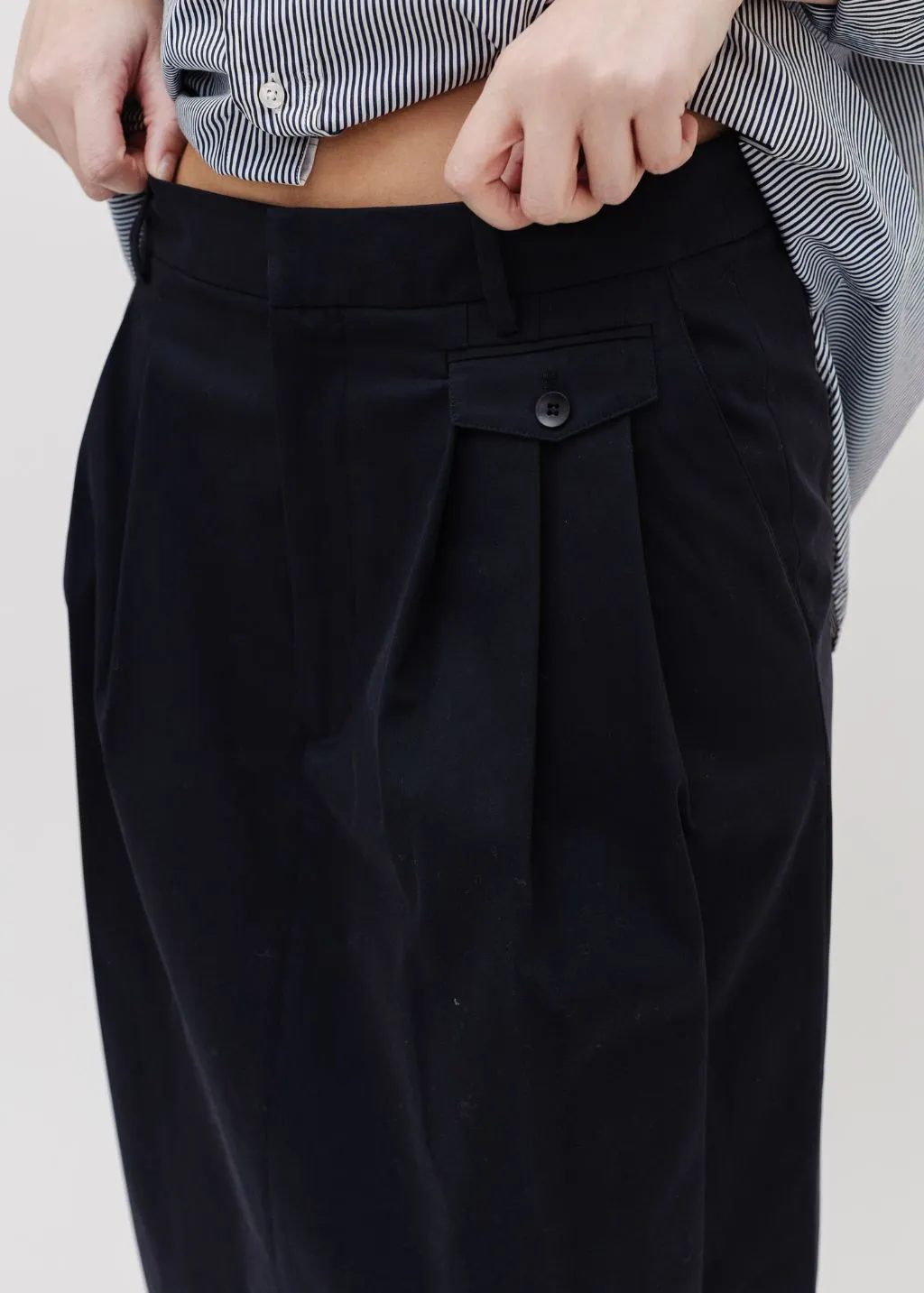 Tibi Bio Twill Triple Pleat Skirt in Dark Navy