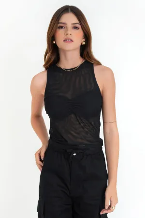 Top de mesh sin mangas detalle en contraste