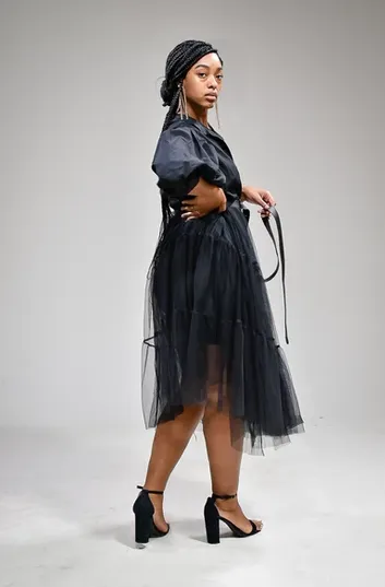 Tule Queen- Black